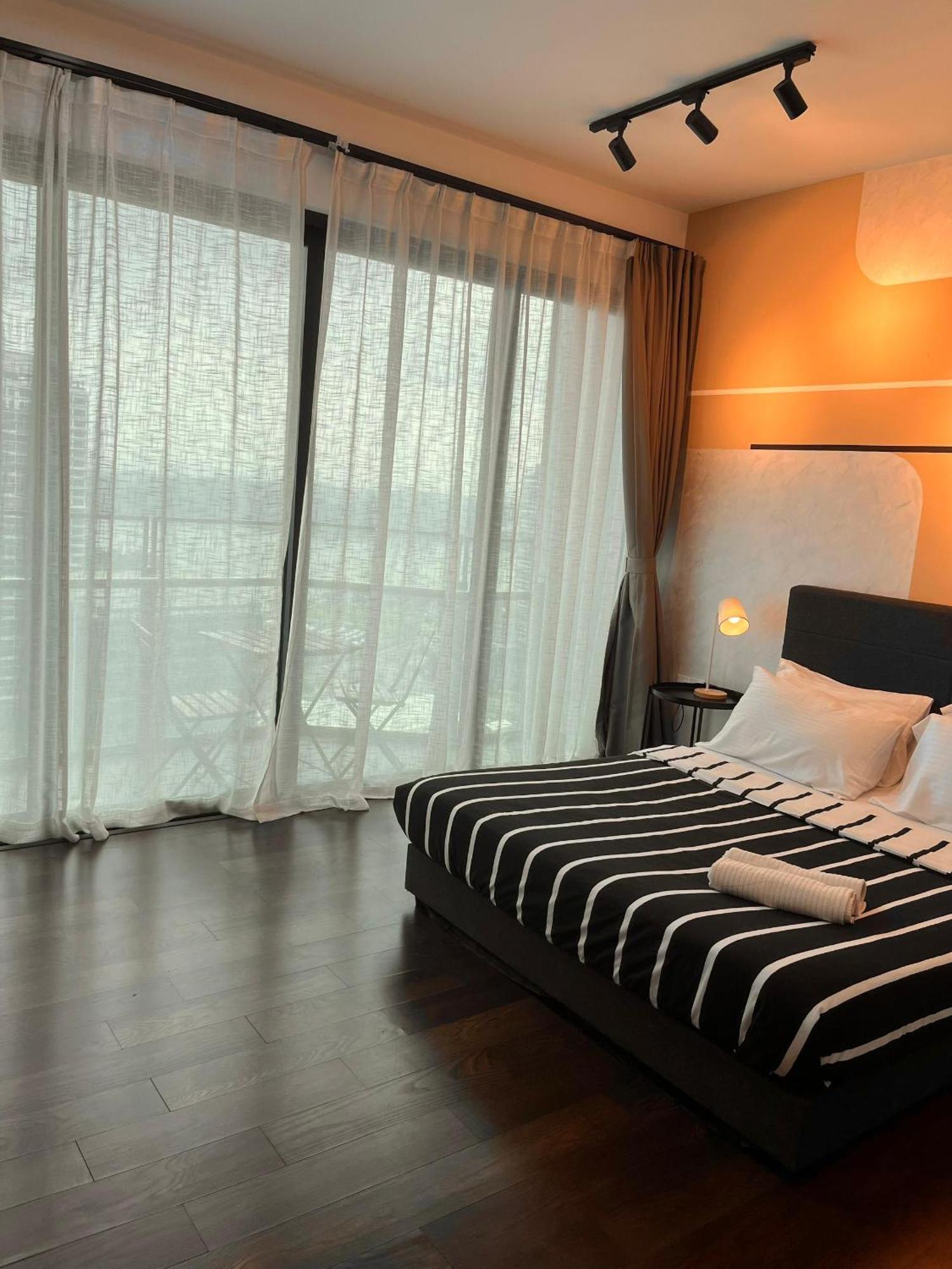Almas Puteri Harbour Nusajaya Suite Room Exclusive Room 5 Min To Legoaland By Homespace Exterior photo